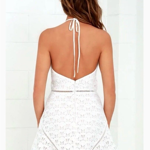 JOA Avalon Ivory Lace Halter Dress
Size Large - Picture 2 of 7